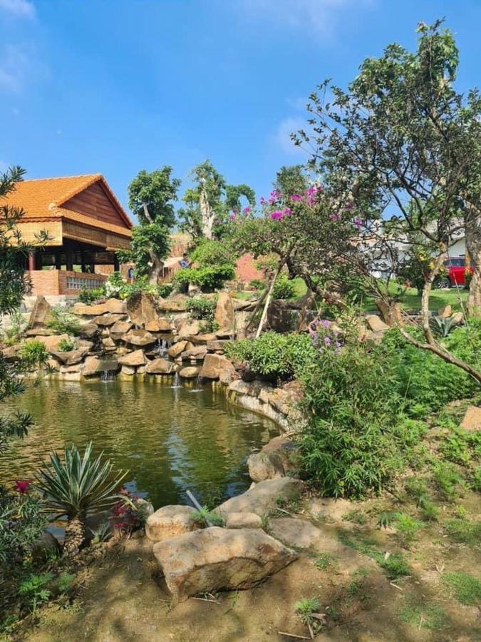 Suoi Rao Valley - Cach Ho Tram 17Km Bà Rịa Buitenkant foto